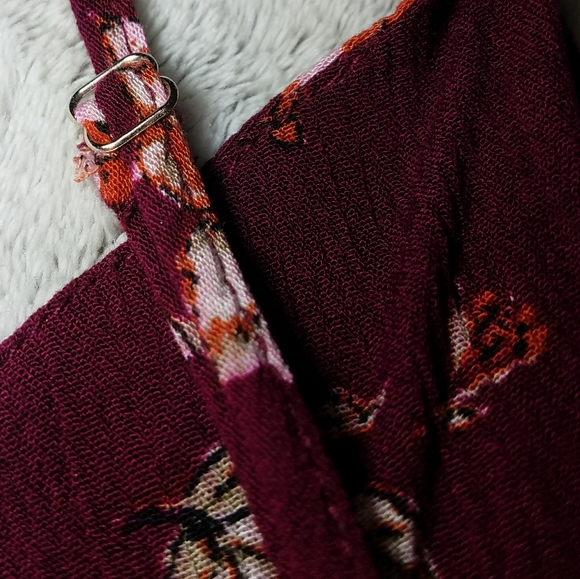 Floral Tie Front Romper - Picture 2 of 6